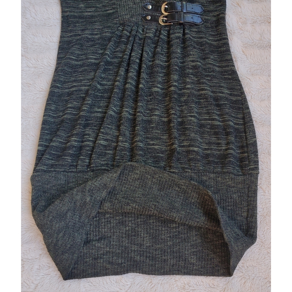 Bella D. green sweater dress - Picture 7 of 11